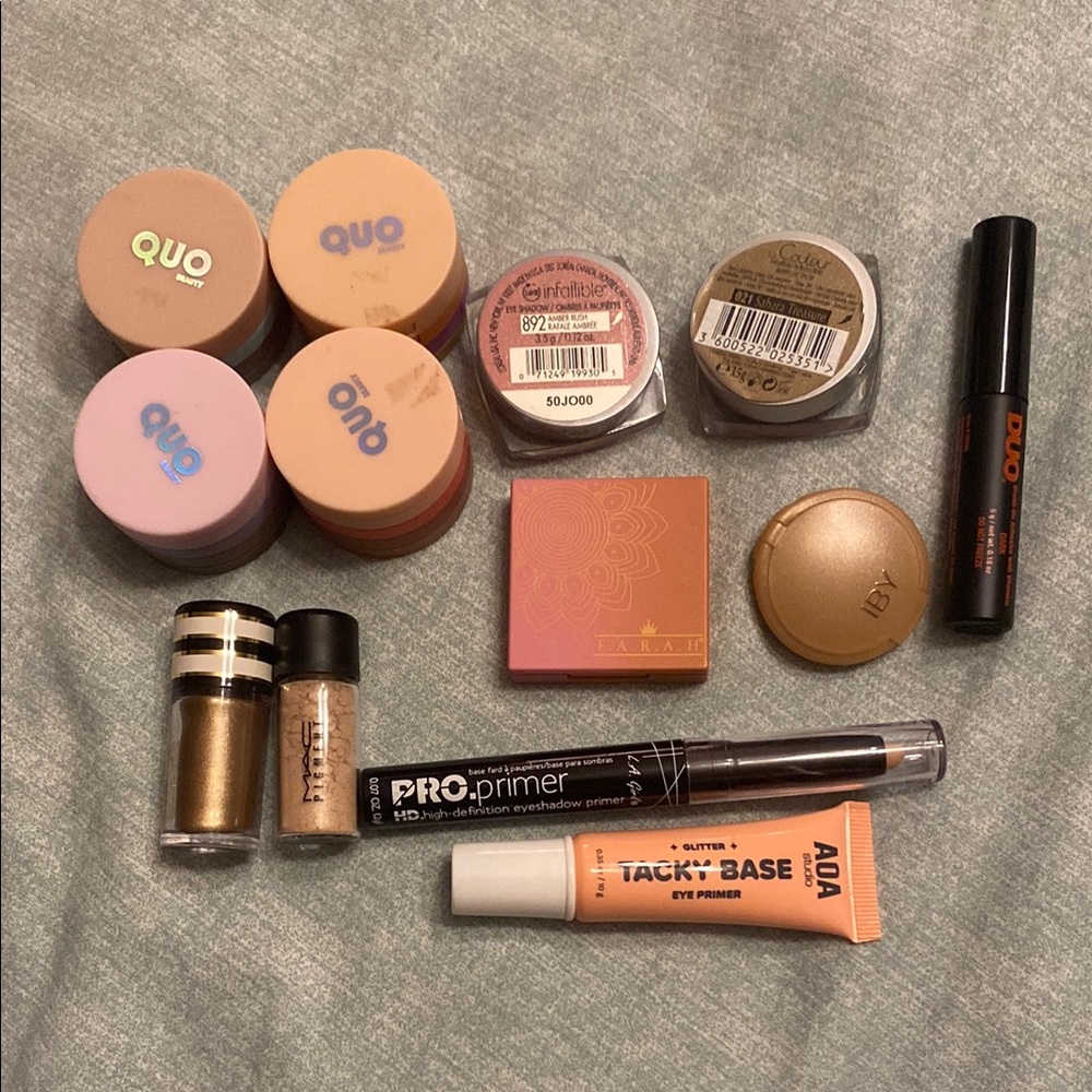 Single Eyeshadow Bundle